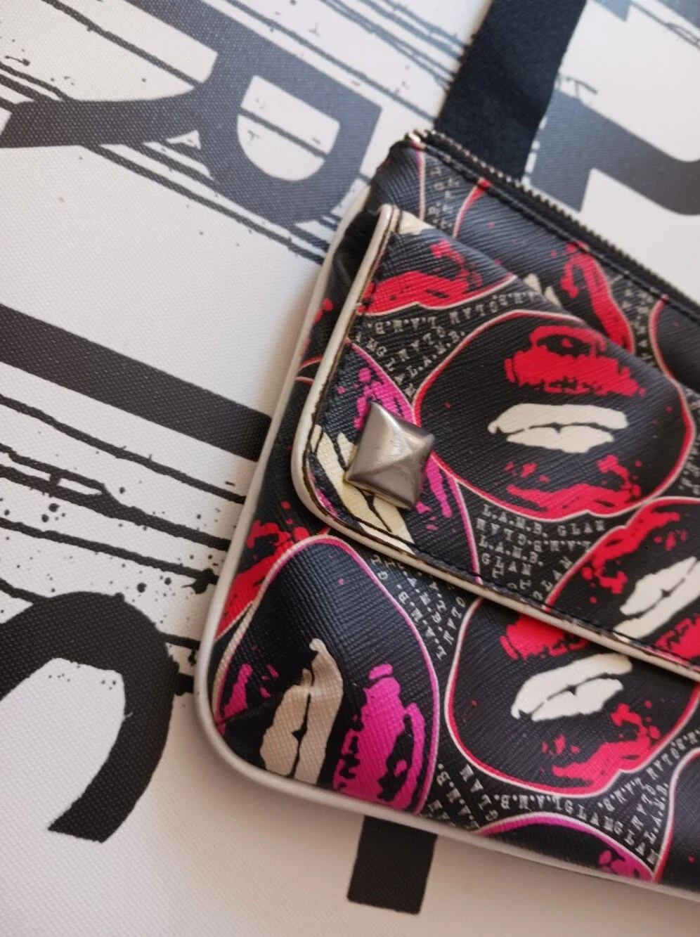 L.A.M.B Gwen Stefani Vintage .Black Lip-Print Crossbody Bag with Silver Hardware
